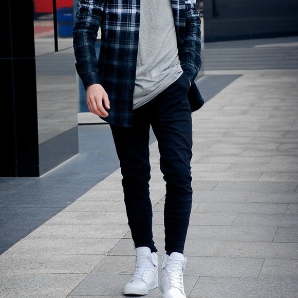 Meet your Posher, Bryce - Picture 1 of 1